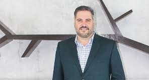 Manuel Pozo anuncia que buscará su reeleción