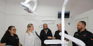 Inaugura Car Herrera área de odontología de la fundación Querétaro Sí Sonríe
