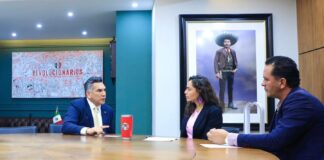 Alejandro Moreno se reúne con Abigail Arredondo, Presidenta del PRI en Querétaro, y Manuel Montes, líder de la CNOP.