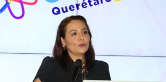 Inaugura Martha Soto la Feria de Ciencias 2024.
