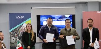 Firman convenio de colaboración autoridaddes de la UNAQ y el municipio de Colón