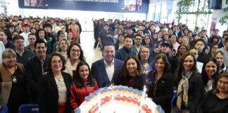 Titular de SEDESOQ encabeza XIX aniversario de la UPQ