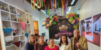 Inicia Tolimán exposición turística-artesanal en Punto México