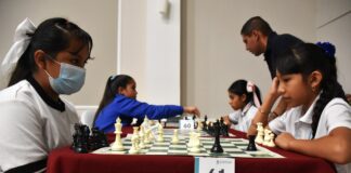 Participan 380 alumnos de educación indígena en circuito de ajedrez