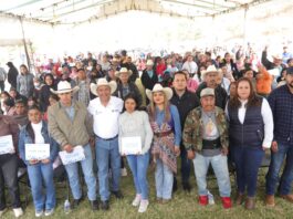 Entrega SEDEA apoyos a productores de Pinal de Amoles