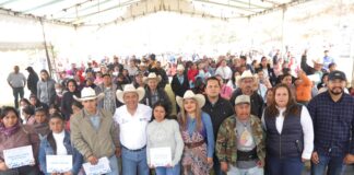 Entrega SEDEA apoyos a productores de Pinal de Amoles