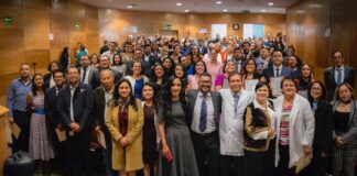 Encabeza Secretaria de Salud ceremonia con Médicos Especialistas del Hospital General de San Juan del Río
