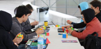 Alistan torneo oficial de Cubo Rubik en el Centro Educativo y Cultural