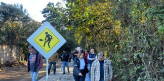 Autoridades estatales supervisan obra vial en Neblinas