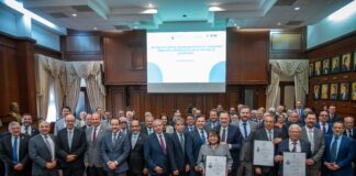 Entrega Gobernador nombramientos actualizados a Tasadores Públicos con registro en el estado