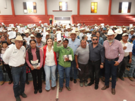 La Secretaría de Desarrollo Agropecuario entrega complementos por sequía en Arroyo Seco y Landa de Matamoros