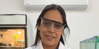 Desarrolla UAQ proyecto innovador para degradar plásticos con insectos