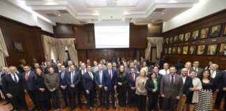 Convoca Gobernador al sector comercio a seguir construyendo un Querétaro próspero