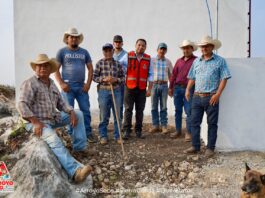 EL PRESIDENTE MUNCIPAL DE ARROYO SECO ENTREGA OBRA DE AMPLIACIÓN DE LA RED DE AGUA POTABLE EN EL QUIRINO: UNA OBRA NECESARIA Y COMPROMETIDA CON LA GENTE.