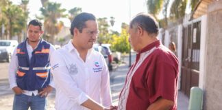 Entrega Chepe Guerrero urbanización de la calle Sagrada Familia