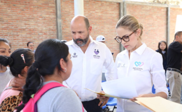 Visita Car Herrera Aula Cocina en Pinal de Amoles