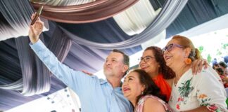 Reconoce Gobernador labor de madres trabajadoras del sector salud y personal de enfermería