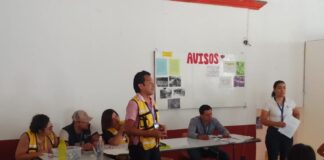 La Secretaría de Salud Capacita a manejadores de alimentos en Agua Zarca Landa de Matamoros