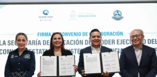 Firma Martha Soto convenio de colaboración entre Secretaría de Educación y Comisión Estatal del Sistema Penitenciario