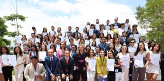 Encabeza Martha Soto entrega de Premios al Centro Nacional de Educación Superior al Desempeño de Excelencia del Examen General para el Egreso de la Licenciatura