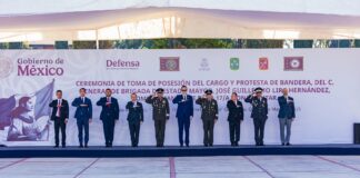 Asiste Gobernador al cambio de mando de la Décimo Séptima Zona Militar