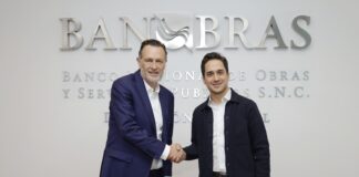 Presenta Gobernador carpeta de proyectos a titular de BANOBRAS