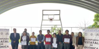 Avanzan estudiantes de COBAQ a la final de la Olimpiada Estatal de Química