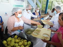 Cocina Móvil del Sistema Estatal para el Desarrollo Integral de la Familia opera en Arroyo Seco