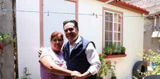 Titular de la Secretaría de Desarrollo Social visita a beneficiarios de cuartos adicionales