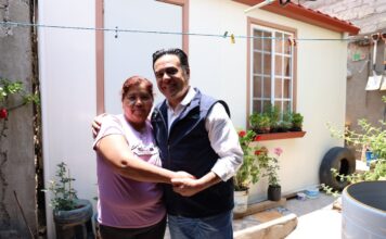 Titular de la Secretaría de Desarrollo Social visita a beneficiarios de cuartos adicionales