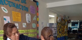 La Secretaría de Salud vacuna a personal de la Jurisdicción Sanitaria No.1