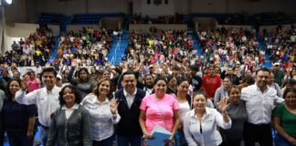 El Secretario de Desarrollo Social del Estado de Querétaro registra a mil beneficiarios de Transporte Escolar en San Juan del Río