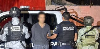 Detenido masculino con orden de aprehensión vigente en la colonia 5 de Febrero