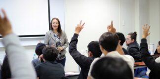 Con mil 300 nuevos estudiantes inician inducción en la Universidad Tecnológica de San Juan del Río