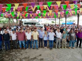 Entrega Marco Del Prete camiones recolectores en Pinal de Amoles