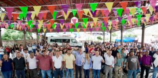 Entrega Marco Del Prete camiones recolectores en Pinal de Amoles