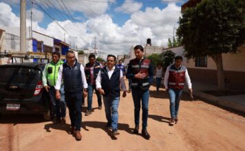 Entrega Luis Nava obra social en Tequisquiapan