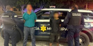 Policías Municipales detiene a dos sujetos por robo a comercio en Colinas del Cimatario