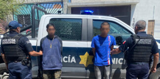 Policías Municipales sorprenden a masculinos tratando de robar en la colonia Fray Junípero Serra
