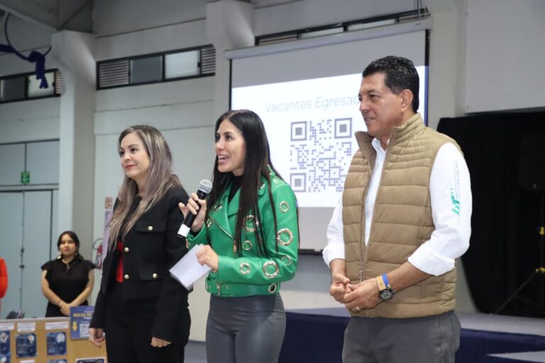 La Universidad Tecnológica de San Juan del Río Realiza Feria de Estadías y Empleo Otoño 2025