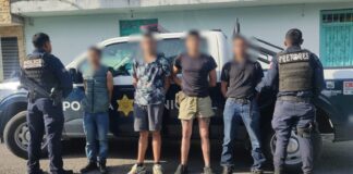 Cuatro detenidos por robo a tienda de autoservicio