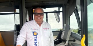 Conduce Gerardo Cuanalo la ruta T11 para evaluar las condiciones del servicio