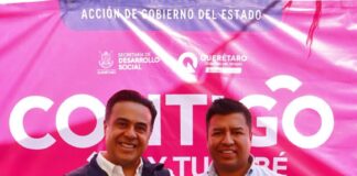 Presidente Municipal de Huimilpan, Jairo Morales Martínez, acompaña al Secretario de Desarrollo Social del Estado, Luis Bernardo Nava Guerrero, en la entrega del programa “Contigo y tu bebé”