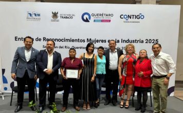 Reciben mujeres del sector industrial de San Juan del Río reconcimiento por su liderazgo y compromiso