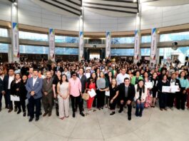 Entregan reconocimientos a más de 200 egresados del Diplomado en Educación Inclusiva 2025