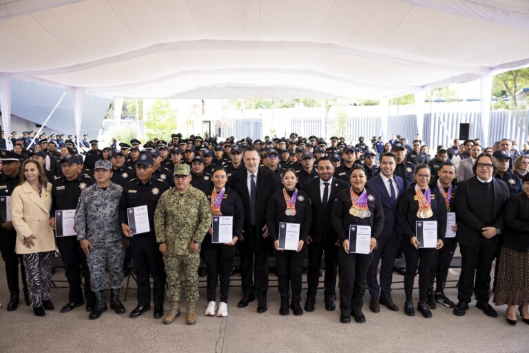La fuerza de Querétaro se afianza con el servicio y la vocación de las y los Policías Estatales: Gobernador