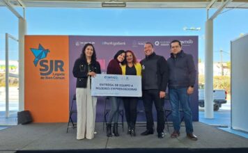 La Secretaria del Trabajo entrega equipamiento a emprendedoras de San Juan del Río