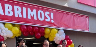 El Director de Rehabilitación y Asistencia Social del Sistema Estatal DIF y Directivos de la cadena comercial OXXO impulsan espacios inclusivos para personas con discapacidad