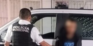 Detienen a sujeto por portación de armas prohibidas en Villas de Santiago