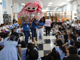 Imparte UAQ taller infantil de antropología, en Biblioteca Nacional de Guatemala